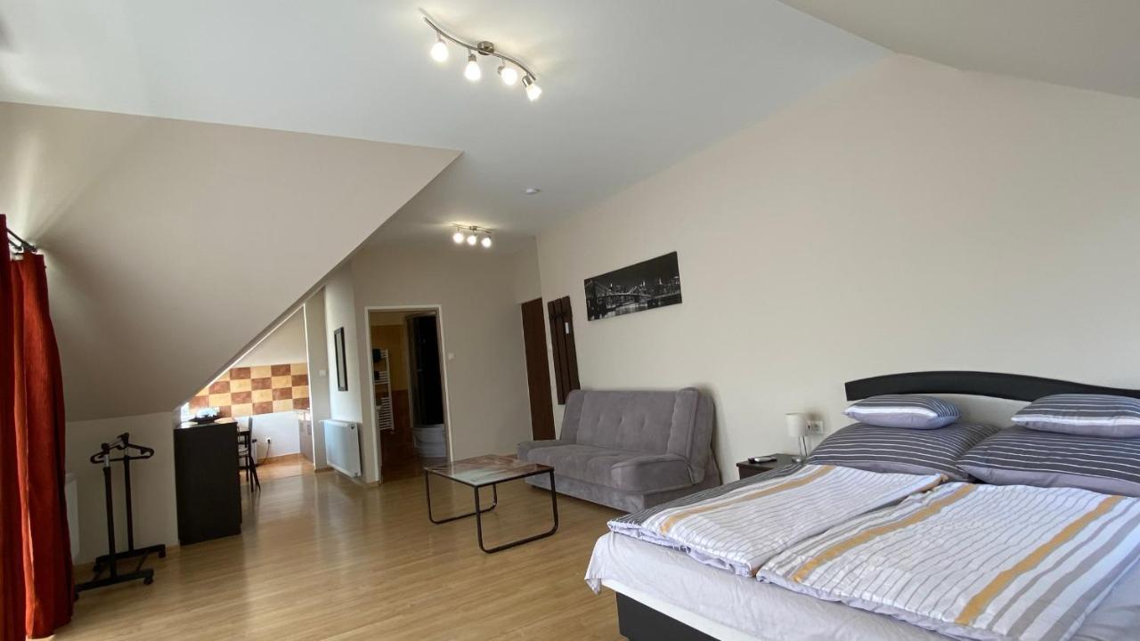Korall Apartman Balatonfůzfő Εξωτερικό φωτογραφία