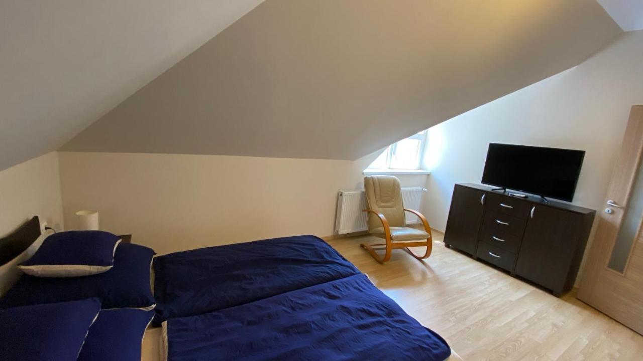 Korall Apartman Balatonfůzfő Εξωτερικό φωτογραφία