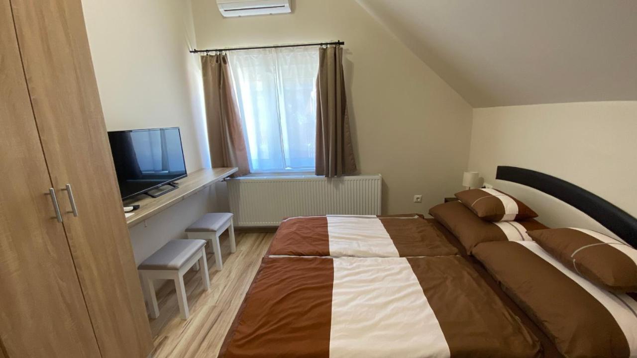 Korall Apartman Balatonfůzfő Εξωτερικό φωτογραφία