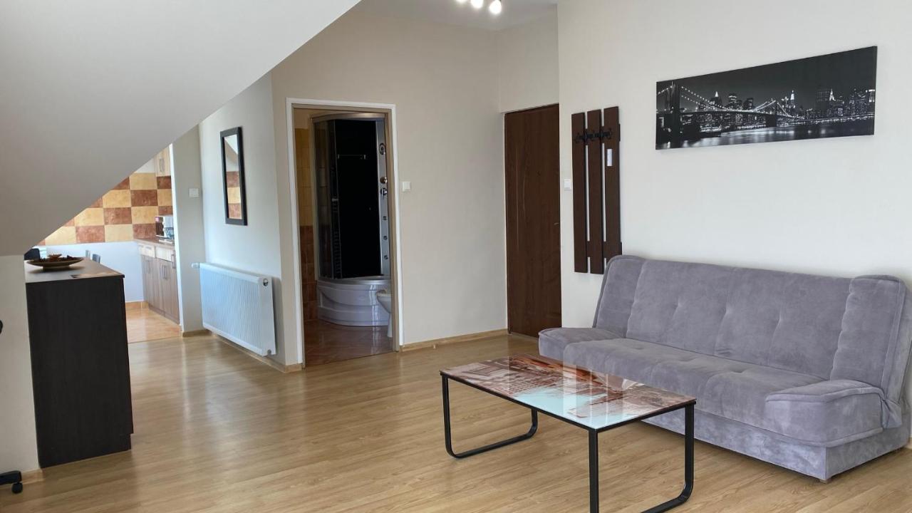 Korall Apartman Balatonfůzfő Εξωτερικό φωτογραφία