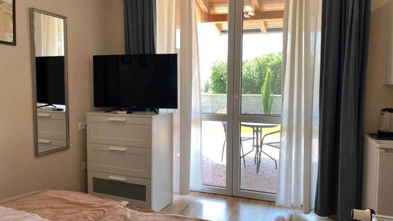 Korall Apartman Balatonfůzfő Εξωτερικό φωτογραφία