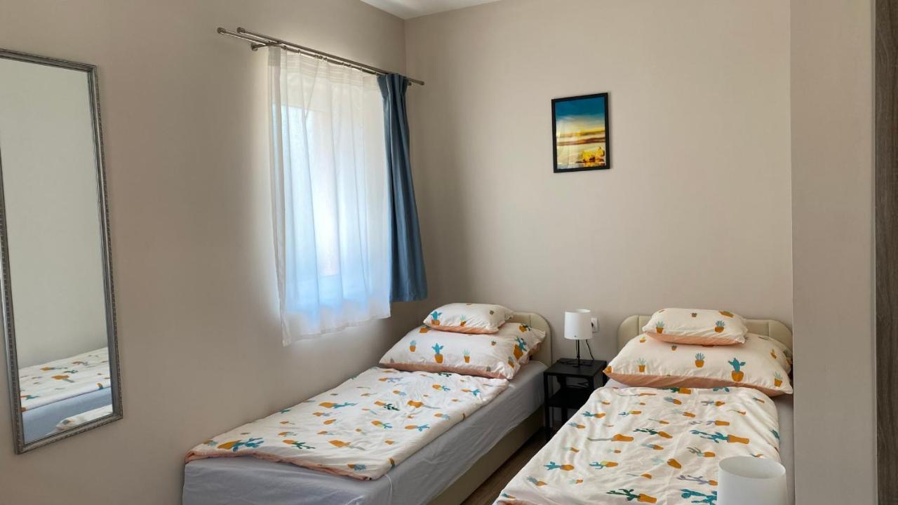 Korall Apartman Balatonfůzfő Εξωτερικό φωτογραφία