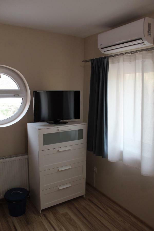 Korall Apartman Balatonfůzfő Εξωτερικό φωτογραφία